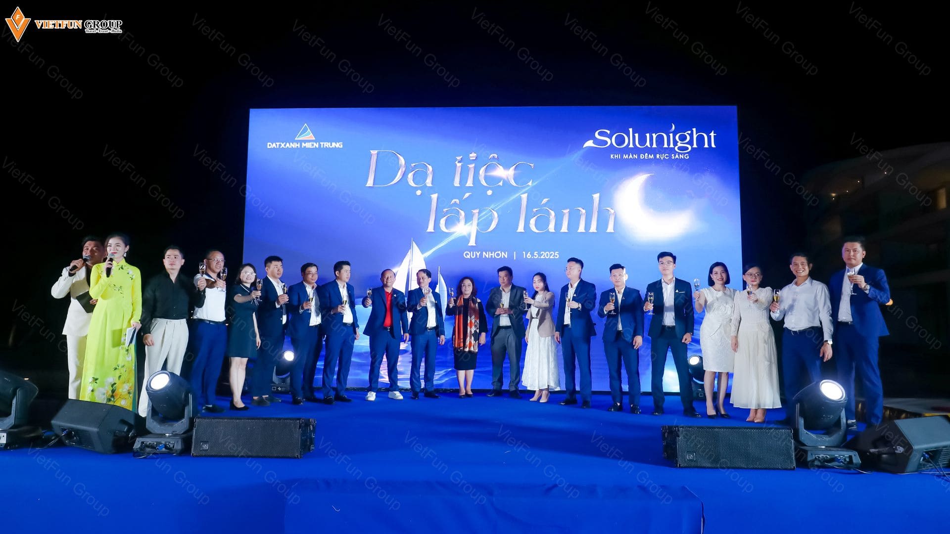 Tour-Quy-Nhon-Summer-trip-solvibe-Dat-xanh-mien-trung