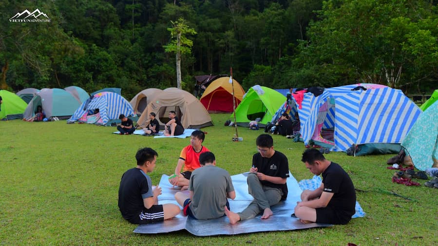 Trekking Tây Giang khoi hanh tai Da Nang