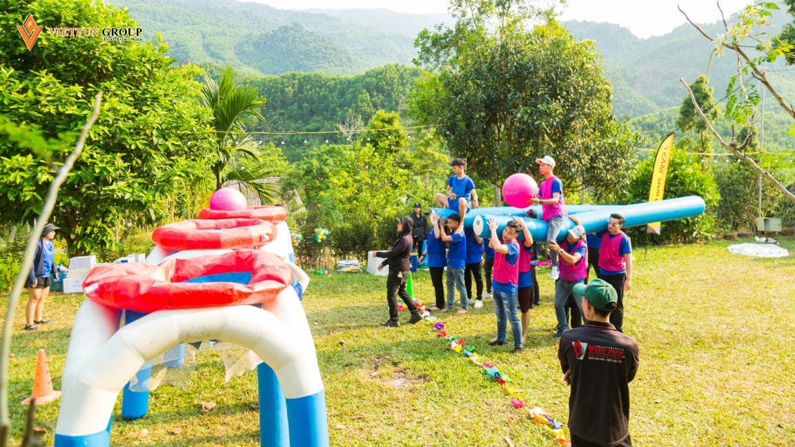 To-chuc-teambuilding-cho-doanh-nghiep-2025